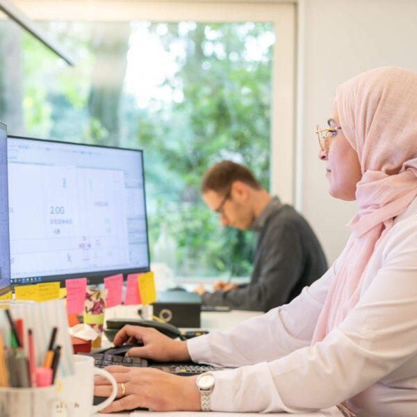 HW_Workplace_Q-2k-1430 HW_Workplace_Q-2k-1430